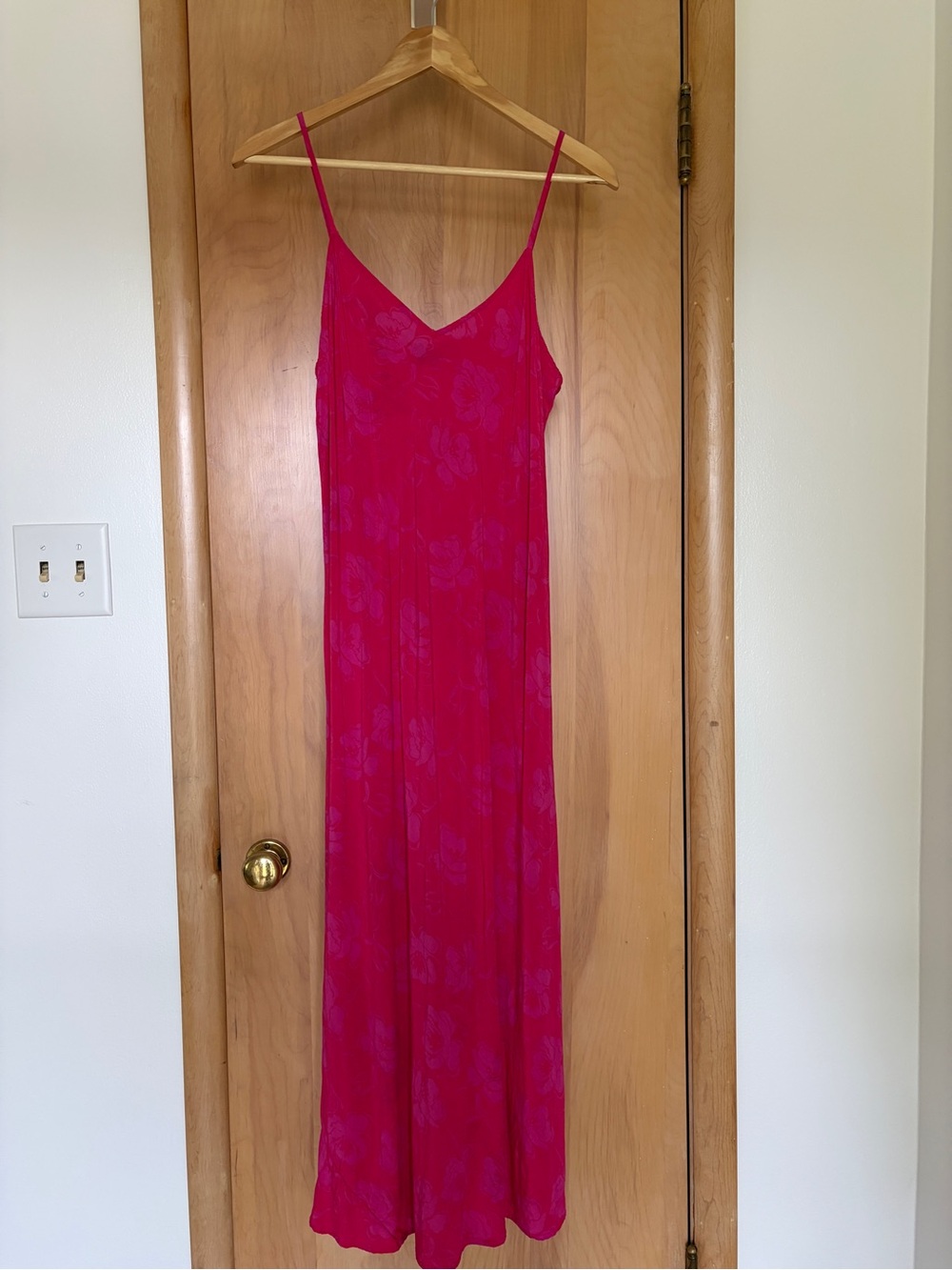 GAP Fuchsia Floral-Print Slip Dress